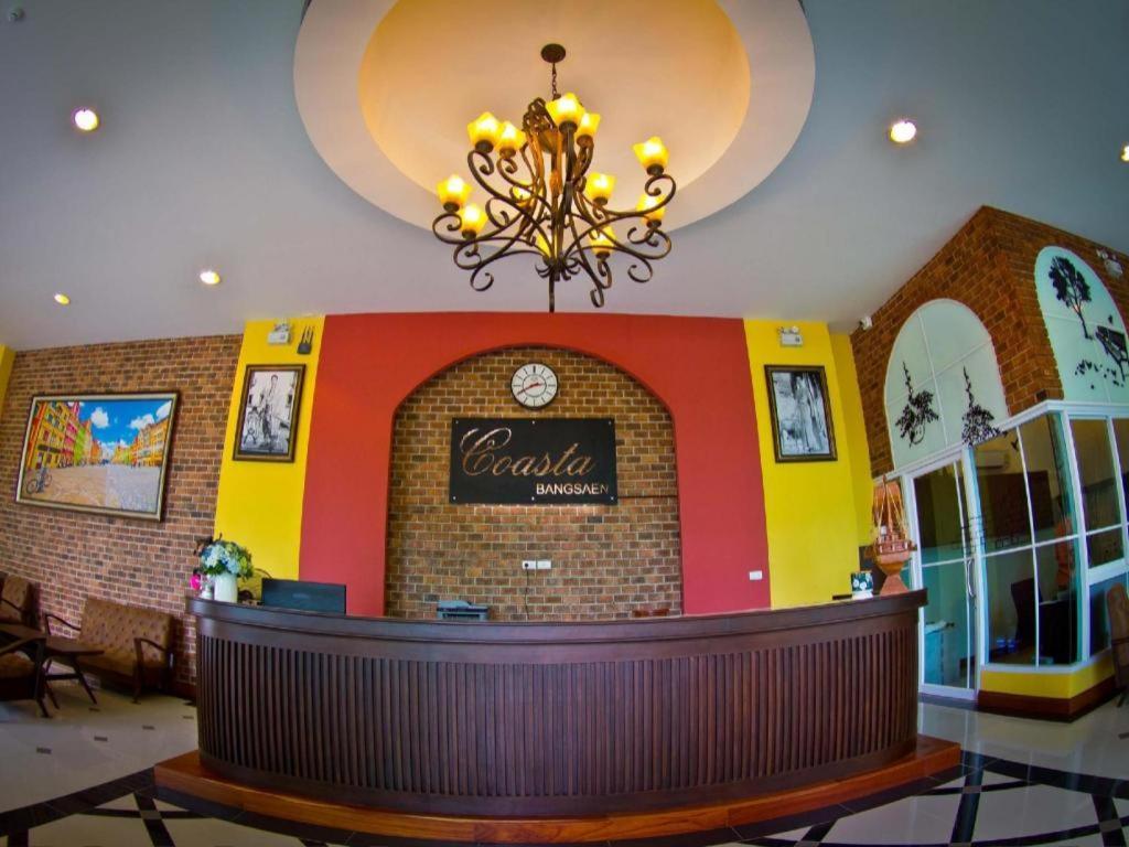 Hotel Coasta Bangsaen Si Racha Exterior foto