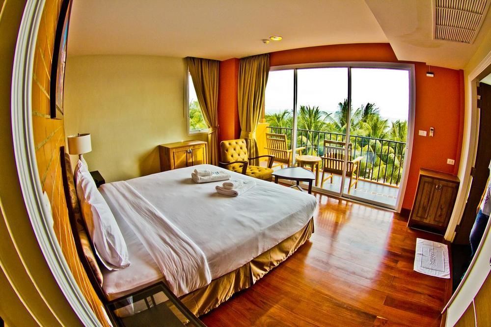 Hotel Coasta Bangsaen Si Racha Exterior foto