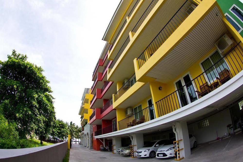 Hotel Coasta Bangsaen Si Racha Exterior foto
